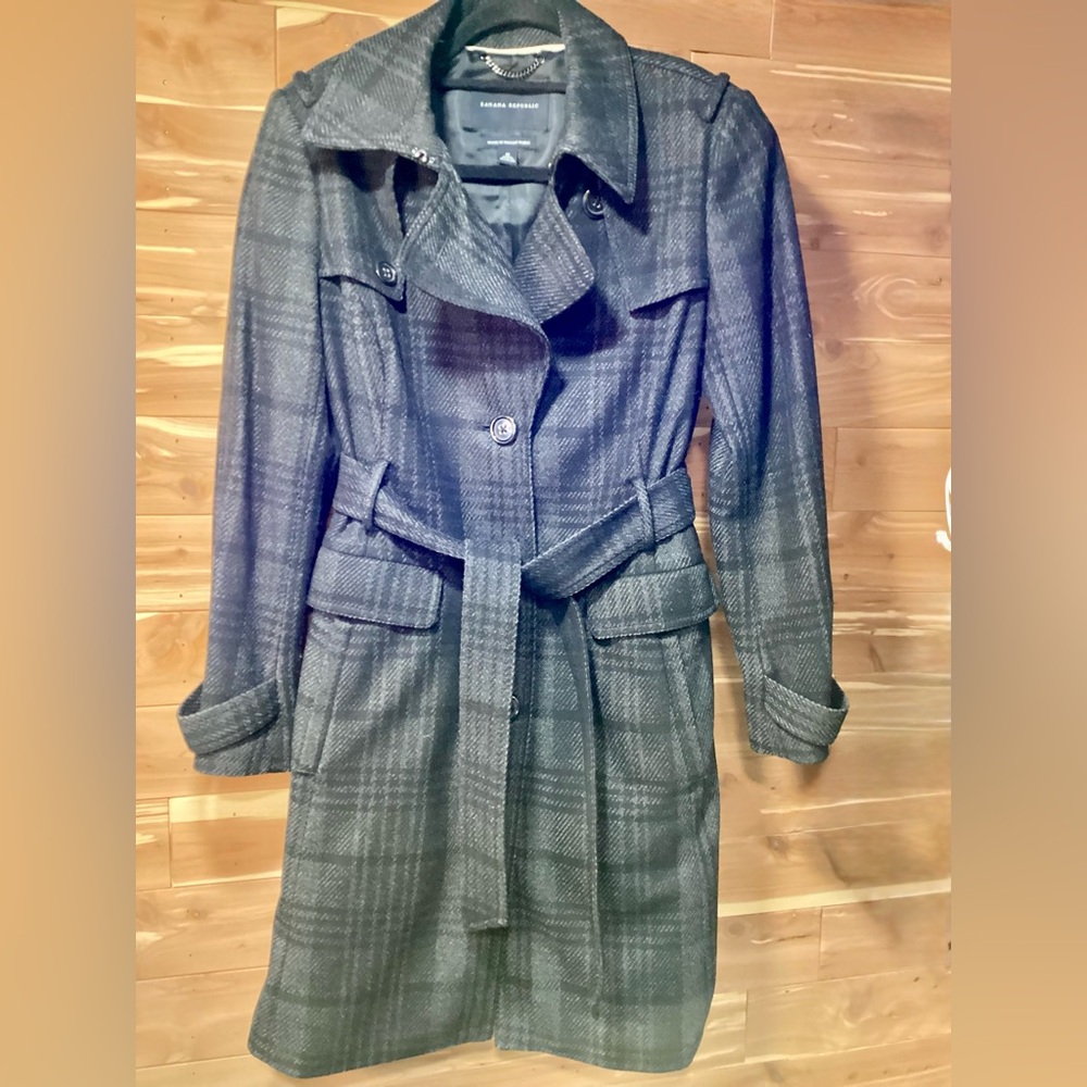 Banana Republic Plaid Trench Coat - Black and Gray